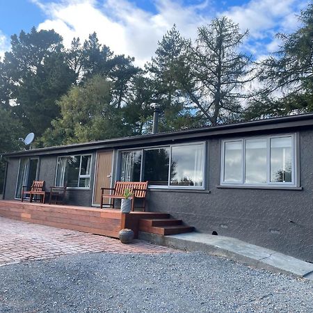 Villa Alpine Views Burkes Pass Exterior foto